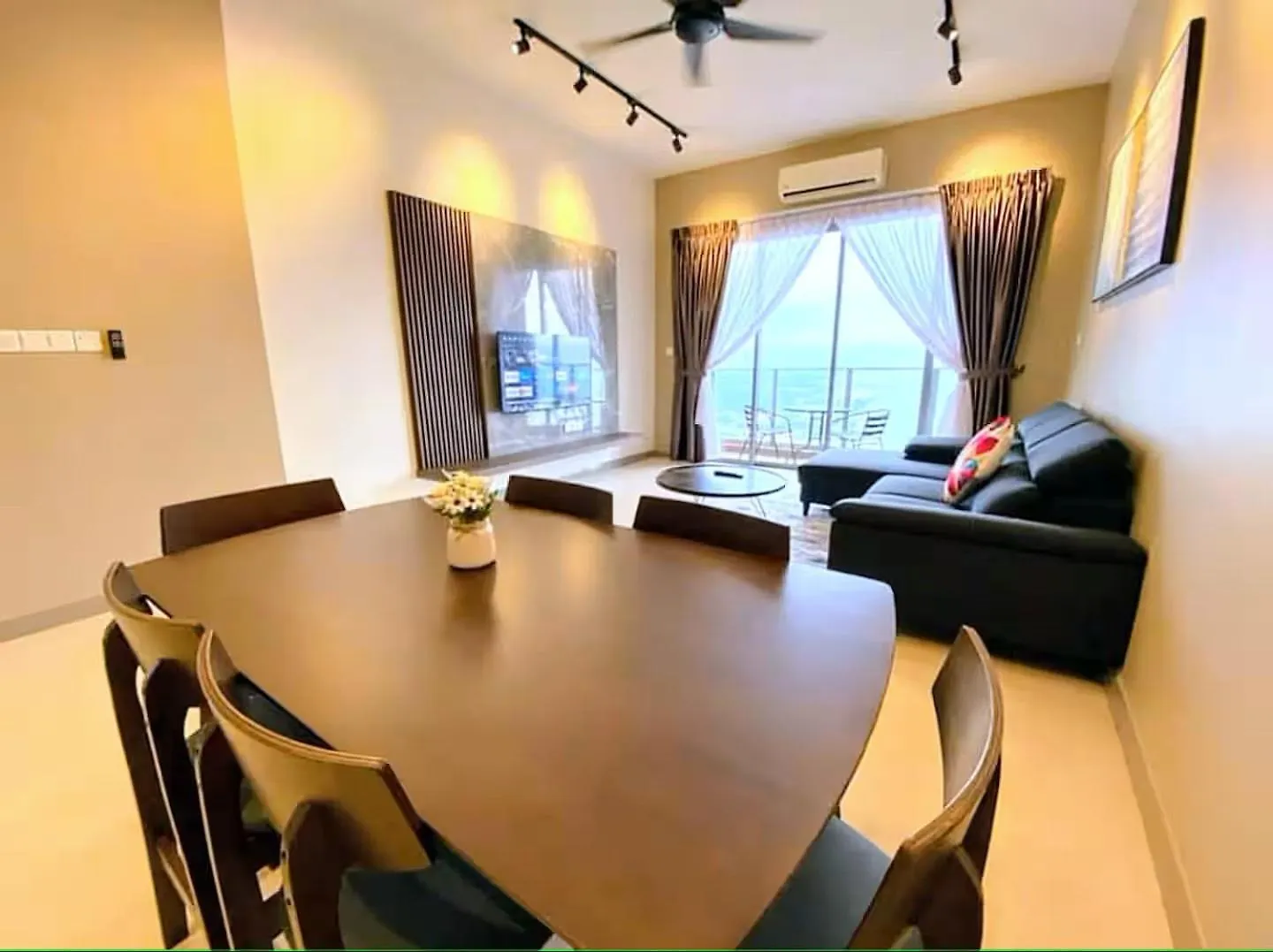 Silverscape Seaview Residence Melaka 公寓